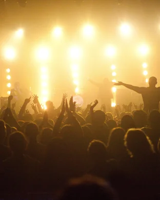 Red Truck - Truck Stop Concert: Eli Young Band & Dazy Duke