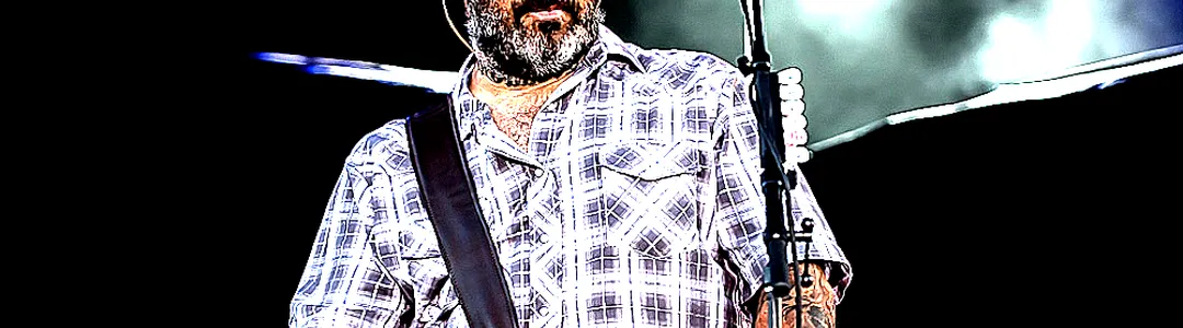 Aaron Lewis