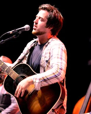 Lee Dewyze